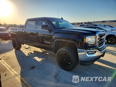 Czwarte zdjęcie samochodu z boku: 2017 GMC SIERRA K1500 SLE VIN:3GTU2MEC0HG510796 - miniatura
