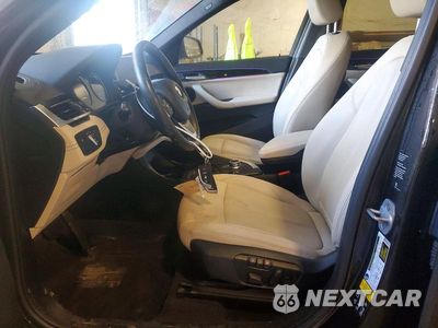 Zdjęcie 7 z 14 samochodu: 2020 BMW X1 XDRIVE28I VIN:WBXJG9C03L5P26641 - miniatura