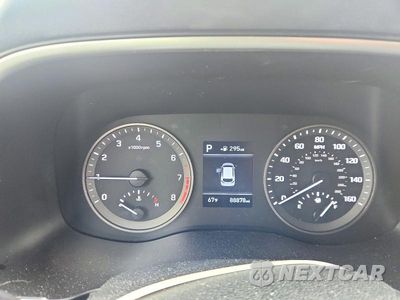 Zdjęcie 9 z 14 samochodu: 2020 HYUNDAI TUCSON SE VIN:KM8J2CA48LU105024 - miniatura