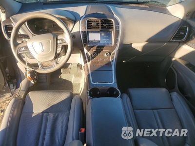 Zdjęcie 8 z 13 samochodu: 2019 LINCOLN NAUTILUS RESERVE VIN:2LMPJ8LP2KBL63307 - miniatura