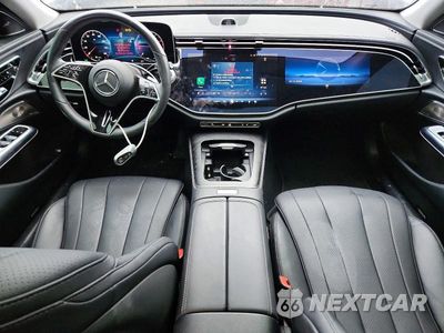 Zdjęcie 8 z 12 samochodu: 2025 MERCEDES-BENZ E 350 4MATIC VIN:W1KLF4HB6SA112121 - miniatura