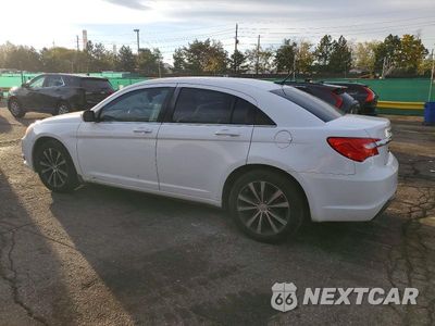Drugie zdjęcie samochodu z przodu: 2013 CHRYSLER 200 LIMITED VIN:1C3CCBCG4DN628035 - miniatura