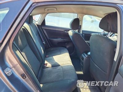 Zdjęcie 10 z 12 samochodu: 2019 NISSAN SENTRA S VIN:3N1AB7AP1KY354883 - miniatura