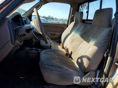 Zdjęcie 7 z 12 samochodu: 2003 TOYOTA TACOMA BASE VIN:5TENL42N23Z211881 - miniatura