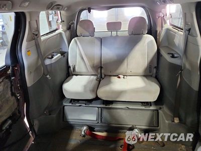 Zdjęcie 10 z 14 samochodu: 2011 TOYOTA SIENNA LE VIN:5TDKK3DC1BS127459 - miniatura