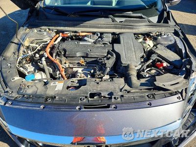 Zdjęcie 11 z 12 samochodu: 2018 HONDA ACCORD HYBRID VIN:1HGCV3F19JA015366 - miniatura
