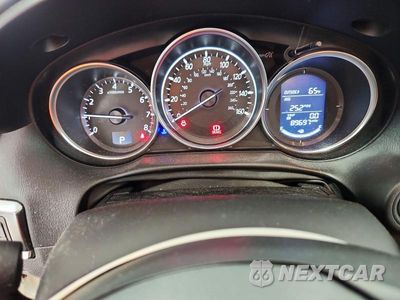 Zdjęcie 9 z 13 samochodu: 2016 MAZDA CX-5 GT VIN:JM3KE4DY9G0748782 - miniatura