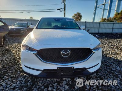 Piąte zdjęcie samochodu w środku: 2020 MAZDA CX-5 SPORT VIN:JM3KFBBM6L0735760 - miniatura