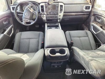 Zdjęcie 8 z 13 samochodu: 2019 NISSAN TITAN SV VIN:1N6AA1E65KN533615 - miniatura