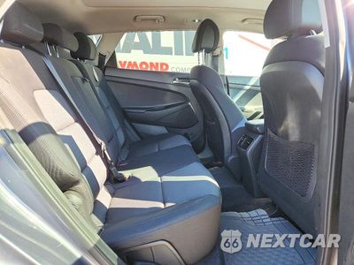 Zdjęcie 10 z 13 samochodu: 2018 HYUNDAI TUCSON VALUE VIN:KM8J33A25JU647318 - miniatura