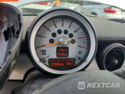 Zdjęcie 9 z 12 samochodu: 2007 MINI COOPER VIN:WMWMF33537TT52438 - miniatura
