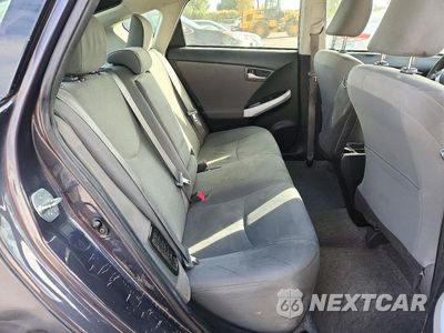 Zdjęcie 10 z 12 samochodu: 2014 TOYOTA PRIUS THREE VIN:JTDKN3DU3E1776195 - miniatura