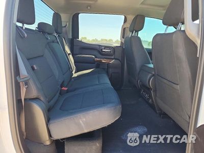 Zdjęcie 10 z 12 samochodu: 2021 GMC SIERRA K1500 ELEVATION VIN:3GTU9CED0MG372136 - miniatura