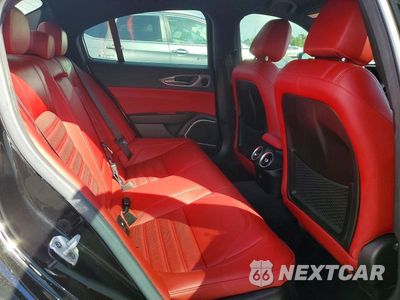 Zdjęcie 10 z 12 samochodu: 2020 ALFA ROMEO GIULIA TI VIN:ZARFAMBN4L7631147 - miniatura