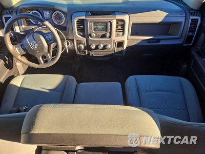 Zdjęcie 8 z 12 samochodu: 2016 RAM 1500 ST VIN:3C6RR7KT1GG383599 - miniatura