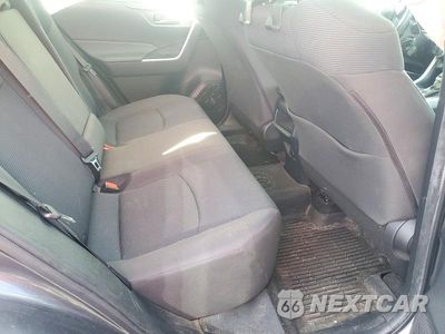 Zdjęcie 11 z 13 samochodu: 2019 TOYOTA RAV4 LE VIN:JTMF1RFVXKD014742 - miniatura