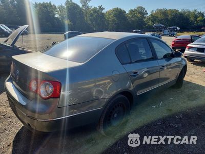 Trzecie zdjęcie samochodu z tyłu: 2007 VOLKSWAGEN PASSAT VIN:WVWJK73C97P116473 - miniatura