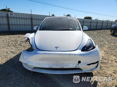 Piąte zdjęcie samochodu w środku: 2023 TESLA MODEL Y VIN:7SAYGAEE8PF697814 - miniatura