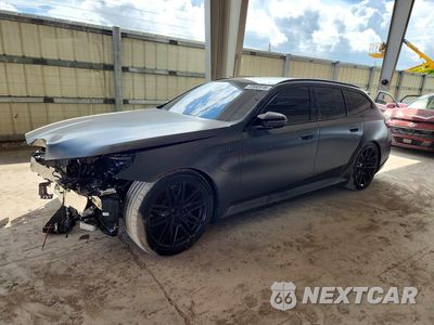 2025 BMW M5 TOURING WBS83GV06SCV84023 - główne zdjęcie licytacji z USA - miniatura