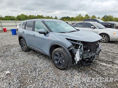 Czwarte zdjęcie samochodu z boku: 2026 NISSAN ROGUE SV VIN:5N1BT3BA9TC759087 - miniatura