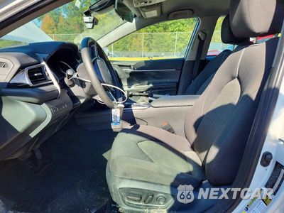 Zdjęcie 7 z 12 samochodu: 2024 TOYOTA CAMRY LE VIN:4T1C31AK1RU062213 - miniatura