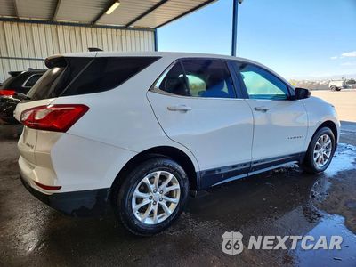 Trzecie zdjęcie samochodu z tyłu: 2021 CHEVROLET EQUINOX LT VIN:3GNAXUEVXMS177351 - miniatura