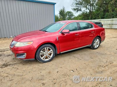 2010 LINCOLN MKS 1LNHL9DR9AG616274 - główne zdjęcie licytacji z USA - miniatura