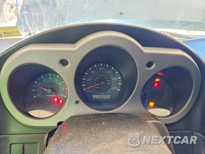 Zdjęcie 9 z 12 samochodu: 2002 NISSAN FRONTIER SVE-V6 VIN:1N6MD29Y92C312360 - miniatura