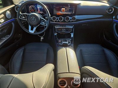 Zdjęcie 8 z 13 samochodu: 2020 MERCEDES-BENZ E 450 4MATIC VIN:WDDZH6JB4LA707979 - miniatura