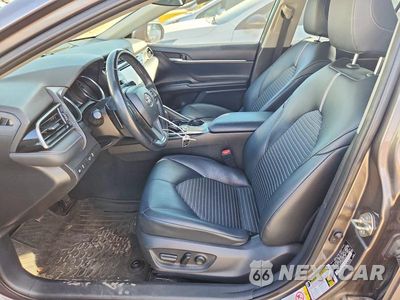 Zdjęcie 7 z 12 samochodu: 2019 TOYOTA CAMRY SE VIN:4T1B11HKXKU242478 - miniatura