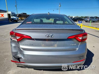 Zdjęcie 6 z 12 samochodu: 2017 HYUNDAI SONATA SPORT VIN:5NPE34AF3HH529352 - miniatura