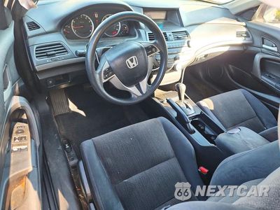 Zdjęcie 8 z 12 samochodu: 2009 HONDA ACCORD LX VIN:1HGCS12339A015783 - miniatura