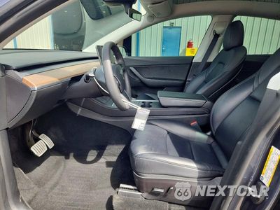Zdjęcie 7 z 12 samochodu: 2022 TESLA MODEL Y VIN:7SAYGDEF1NF451761 - miniatura