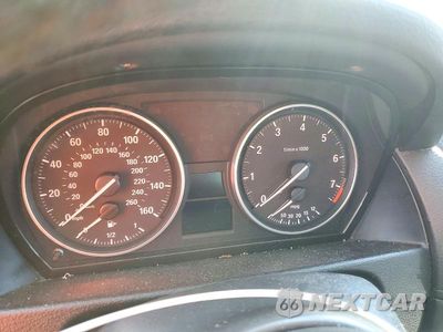 Zdjęcie 9 z 14 samochodu: 2013 BMW X1 SDRIVE28I VIN:WBAVM1C57DVW41739 - miniatura