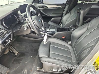Zdjęcie 7 z 13 samochodu: 2019 BMW X3 SDRIVE30I VIN:5UXTR7C53KLR46368 - miniatura