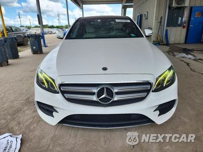 Piąte zdjęcie samochodu w środku: 2018 MERCEDES-BENZ E 300 VIN:WDDZF4JB4JA407804 - miniatura