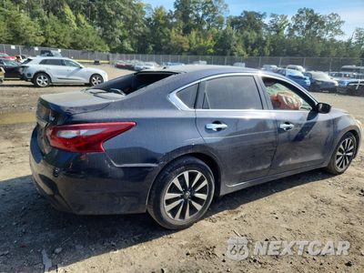 Trzecie zdjęcie samochodu z tyłu: 2018 NISSAN ALTIMA 2.5 SV VIN:1N4AL3AP0JC125319 - miniatura