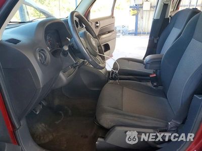 Zdjęcie 7 z 13 samochodu: 2013 JEEP PATRIOT LATITUDE VIN:1C4NJPFA3DD250990 - miniatura