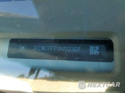 Zdjęcie 13 z 13 samochodu: 2019 CHEVROLET EXPRESS 2500 CARGO DELIVERY VAN VIN:1GCWGAFP4K1223011 - miniatura