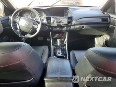 Zdjęcie 8 z 13 samochodu: 2017 HONDA ACCORD SPORT SPECIAL EDITION VIN:1HGCR2F15HA090560 - miniatura