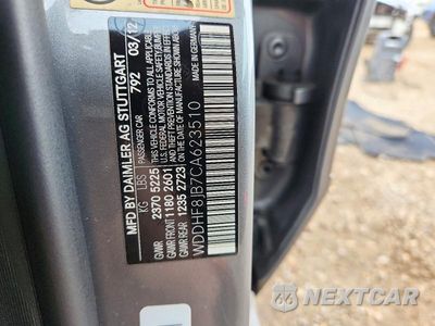 Zdjęcie 12 z 12 samochodu: 2012 MERCEDES-BENZ E 350 4MATIC VIN:WDDHF8JB7CA623510 - miniatura