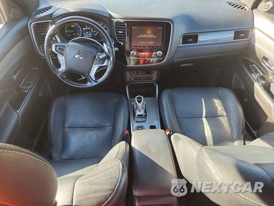 Zdjęcie 8 z 13 samochodu: 2022 MITSUBISHI OUTLANDER SEL VIN:JA4J2VA78NZ067806 - miniatura