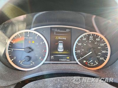 Zdjęcie 9 z 12 samochodu: 2018 NISSAN SENTRA S VIN:3N1AB7AP9JY213929 - miniatura