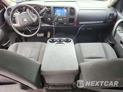 Zdjęcie 8 z 13 samochodu: 2013 CHEVROLET SILVERADO K1500 LT VIN:3GCPKSE79DG300955 - miniatura