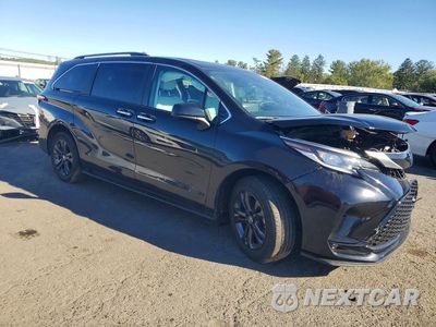 Czwarte zdjęcie samochodu z boku: 2024 TOYOTA SIENNA XSE VIN:5TDDSKFC1RS145745 - miniatura