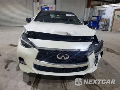 Piąte zdjęcie samochodu w środku: 2018 INFINITI QX30 SPORT VIN:SJKCH5CP1JA004157 - miniatura
