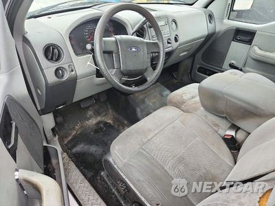 Zdjęcie 8 z 12 samochodu: 2006 FORD F150 VIN:1FTRX12W46KD65692 - miniatura