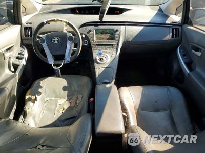 Zdjęcie 8 z 12 samochodu: 2010 TOYOTA PRIUS IV VIN:JTDKN3DU1A0193043 - miniatura