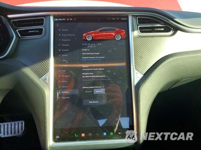 Zdjęcie 9 z 12 samochodu: 2017 TESLA MODEL S VIN:5YJSA1E20HF213825 - miniatura