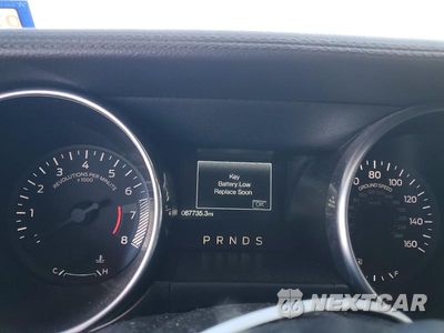Zdjęcie 9 z 13 samochodu: 2022 FORD MUSTANG VIN:1FA6P8TH8N5107030 - miniatura